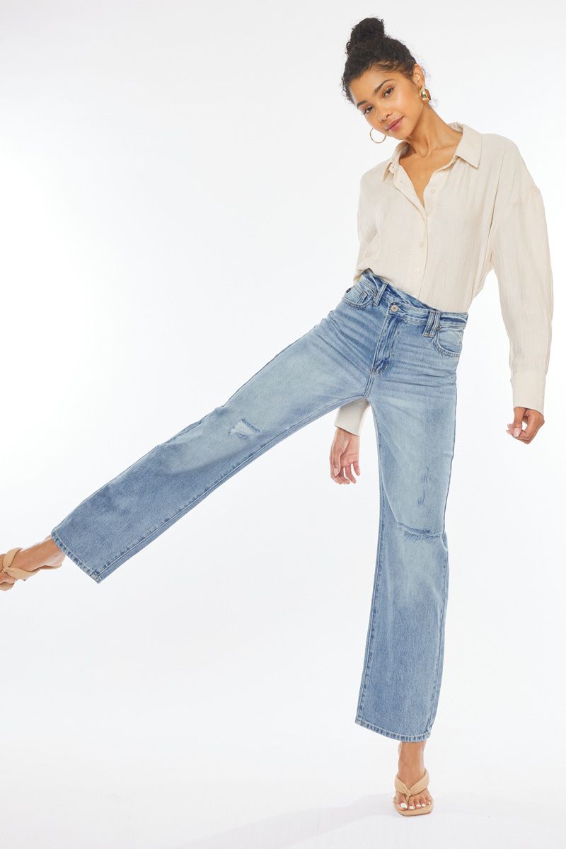Mia 90's Wide Leg Straight Jeans