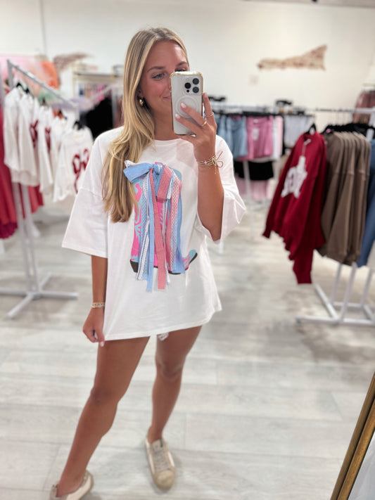 Boots Graphic Multi Bow Tee