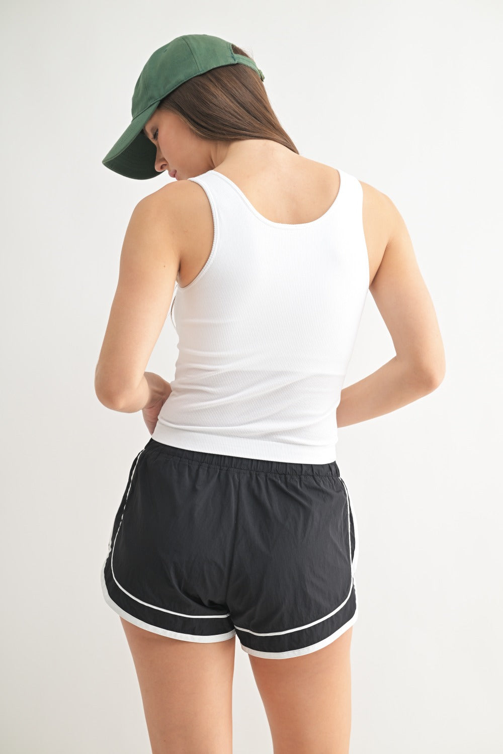 Classic Seamless Ribbed Tank Top (White) (built in bra)