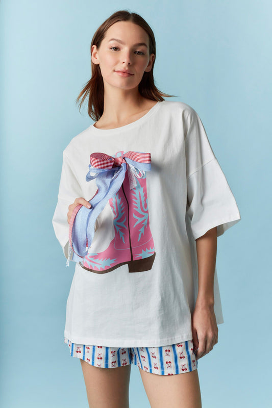 Boots Graphic Multi Bow Tee