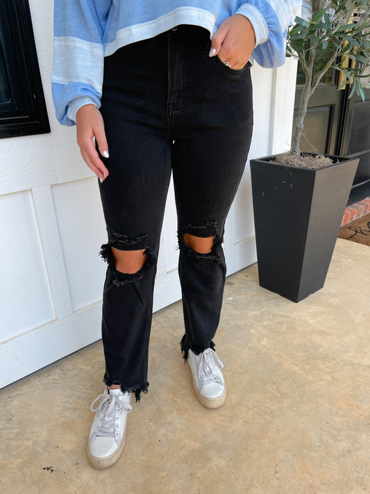 Ready to Vibe Straight Cropped Jeans (Black)