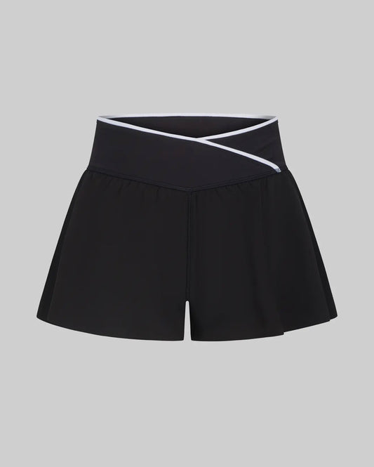 *PREORDER* Tween Crossover Shorts (black/white)