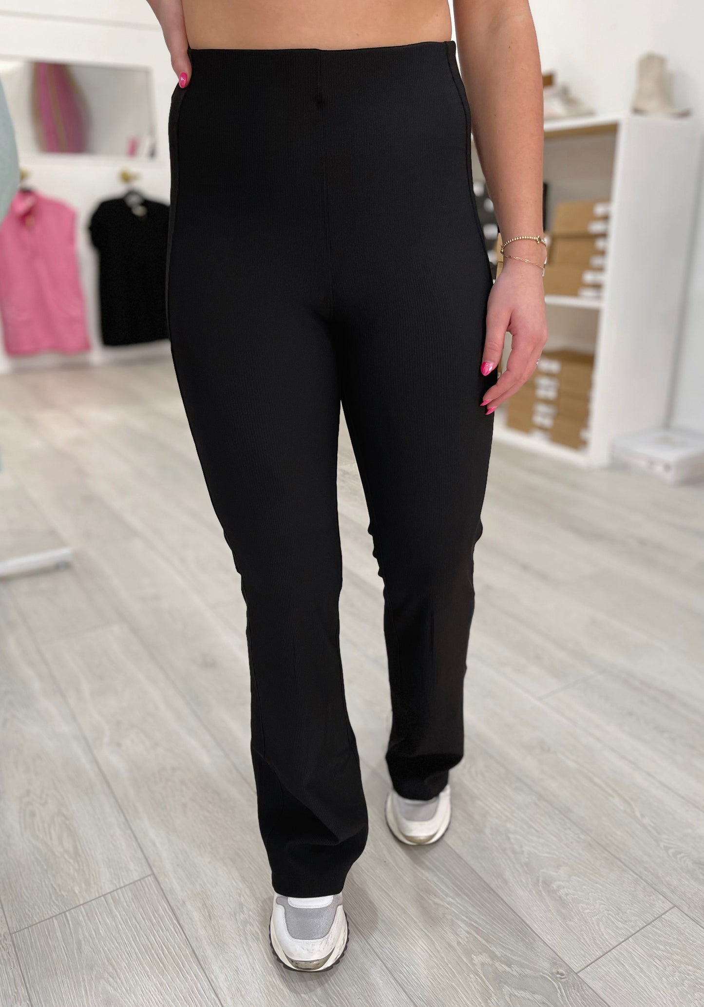 My Favorite Nylon Rib Pintuck Flared Leggings