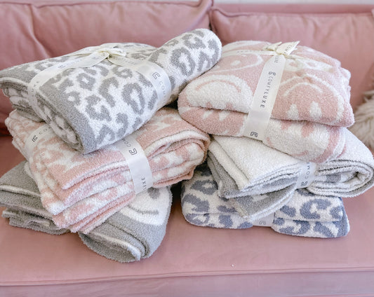 Luxury Cozy Throw Blankets (50" x 60") (6 different styles)
