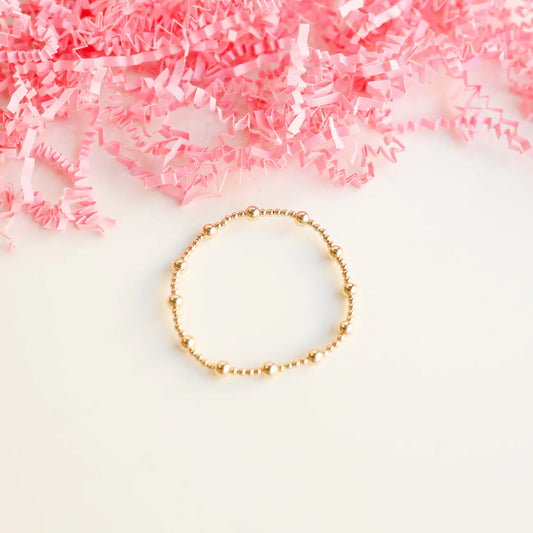 Lively Bracelet in Gold