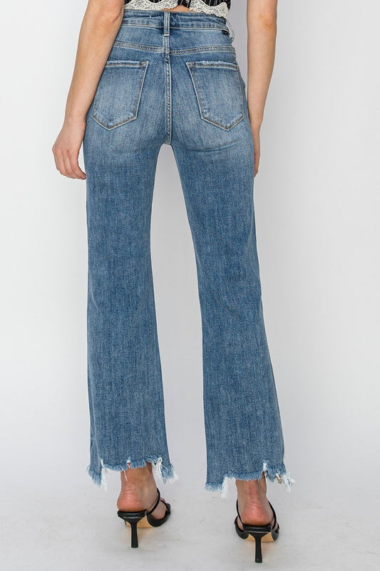 Ready To Vibe Straight Cropped Jeans (Medium)