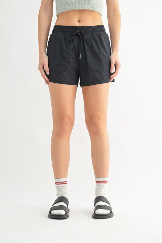 Athleisure Shorts with Drawstring (Black)