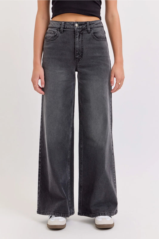 PREORDER (ships to us Sep. 30) Ella High Rise Jeans (black/grey)